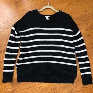 COPY - H&M Striped Navy/White Sweater